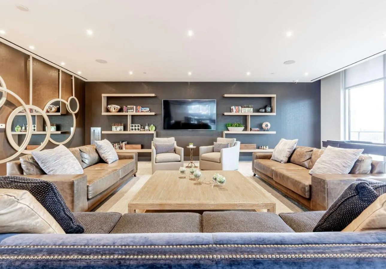 Deluxe Studio Apartment On Broadway Nashville