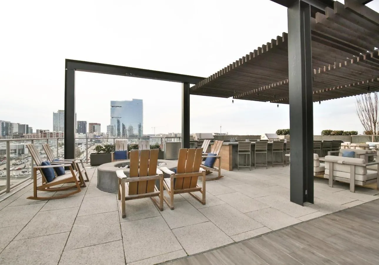Deluxe Studio Apartment On Broadway Nashville