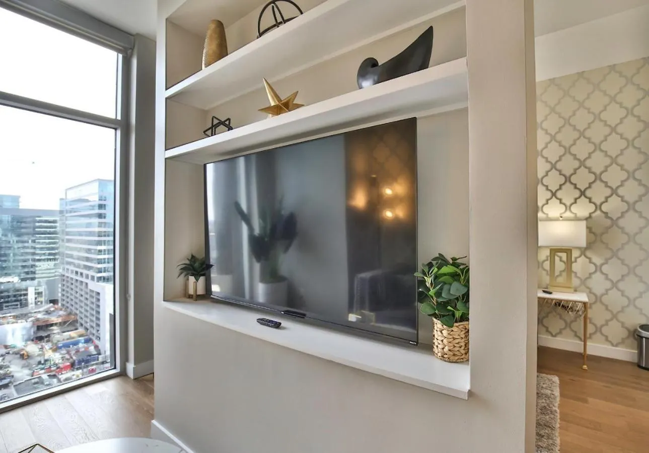 Deluxe Studio Apartment On Broadway Nashville